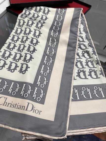 Dior Desen Twiil Eşarp - Gri - Organic ScarfsOrganic Scarfs