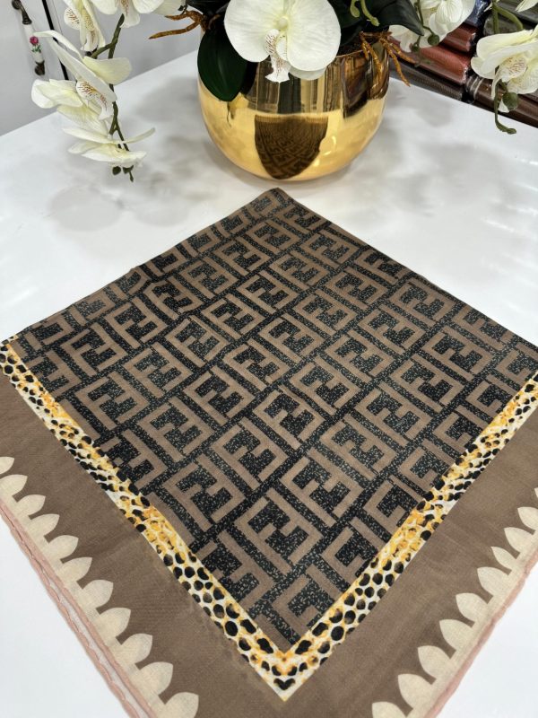Fendi Bahar Esintisi Pamuk Keten Eşarp – Mocha