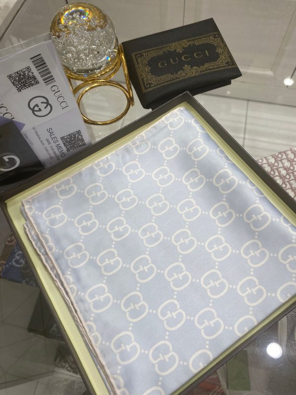 G Desen Twill İpek Eşarp – Bebe Mavi