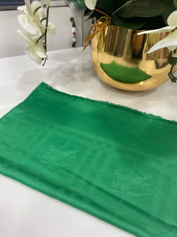 Hermes Desenli İpeksi Jakar Şal – Benetton