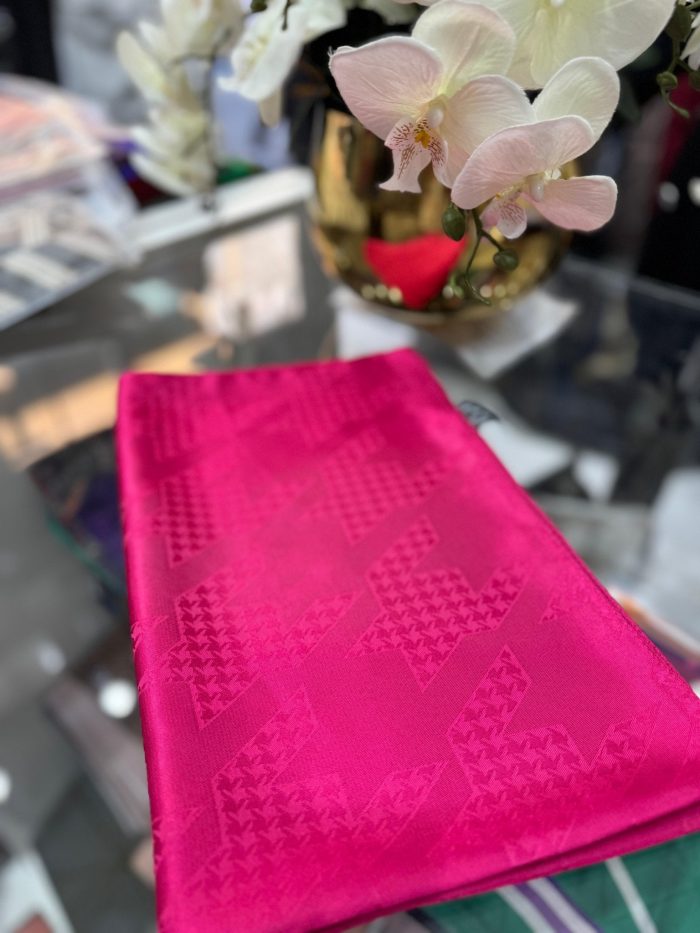 Kazayağı Minimal Desen Jakar Şal - Fuşya - Organic ScarfsOrganic Scarfs