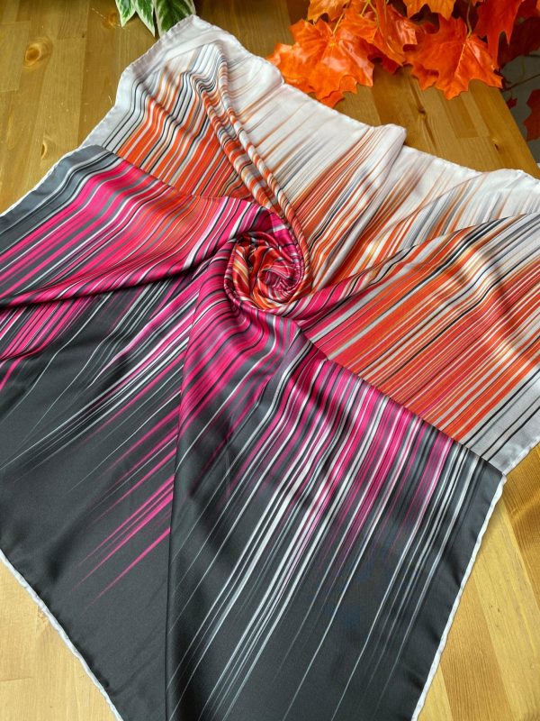 Line Twill Eşarp – Siyah/Fuşya