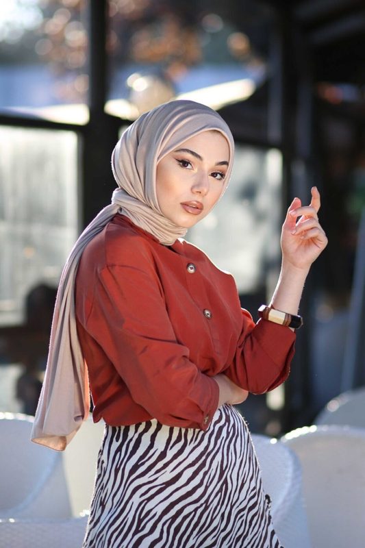 Organic Scarfs Tesettür Penye Şal Hijap Modeli – Açık Vizon