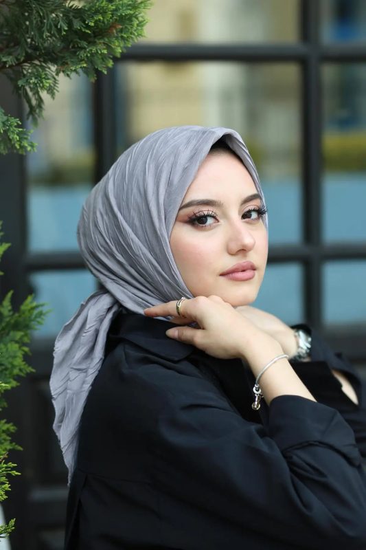 Piliseli Ağaç Kabuğu Eşarp – Gri