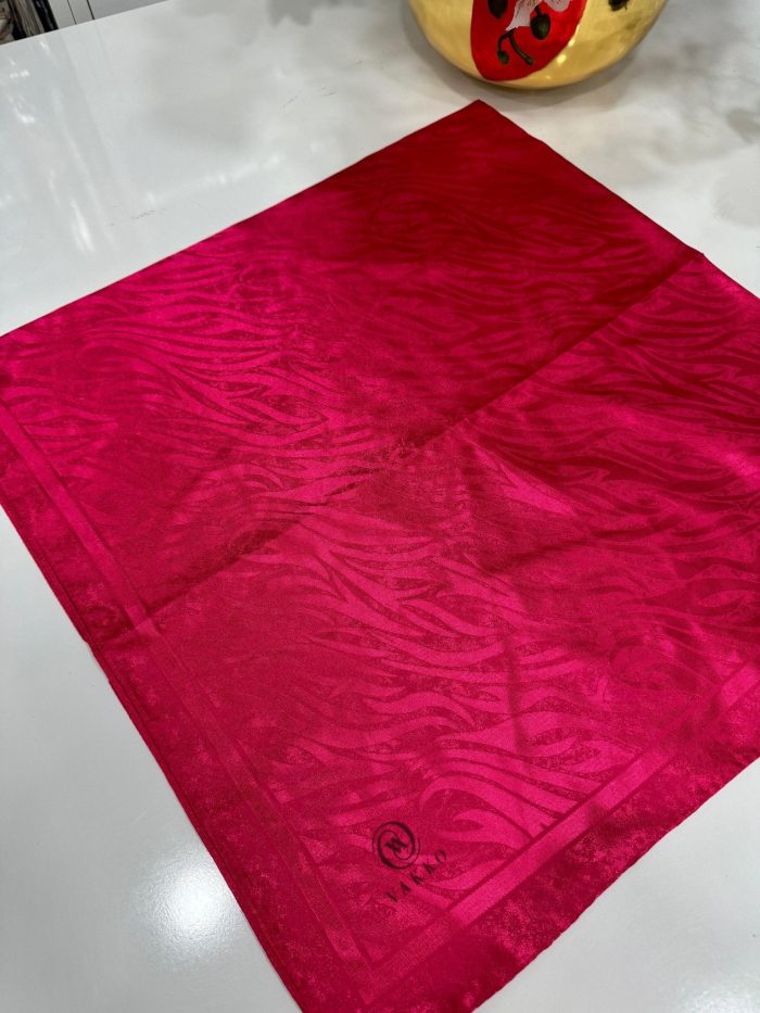Vakko Dalga Desen İpeksi Eşarp - Fuşya - Organic ScarfsOrganic Scarfs