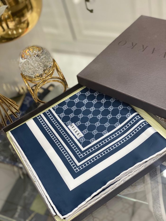 Vakko Desen Eşarp - Lacivert - Organic ScarfsOrganic Scarfs