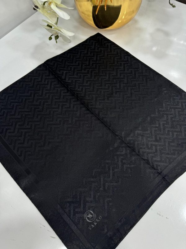 Vakko Zikzak Desen İpeksi Eşarp – Siyah
