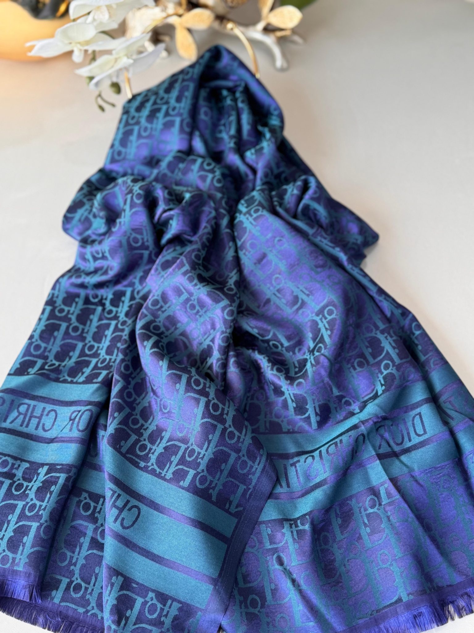 Dior DESEN Çift taraflı İpeksi Jakar Şal - Lacivert