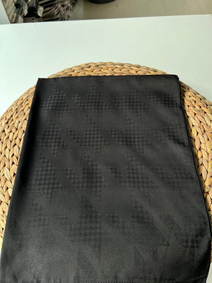 Kazayağı minimal desen jakar şal siyah - Organic ScarfsOrganic Scarfs