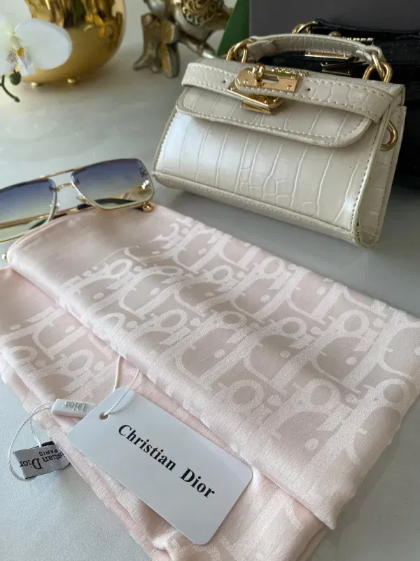 İthal Dior Eşarp 44114 – Pudra