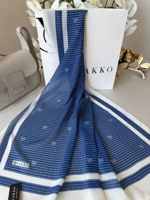 Vakko Nokta Desen İpeksi Şal 44138 – Saks