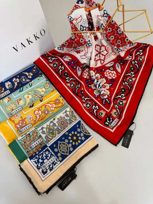 Etnik Desen Vakko Twill Eşarp 77005 – Kırmızı