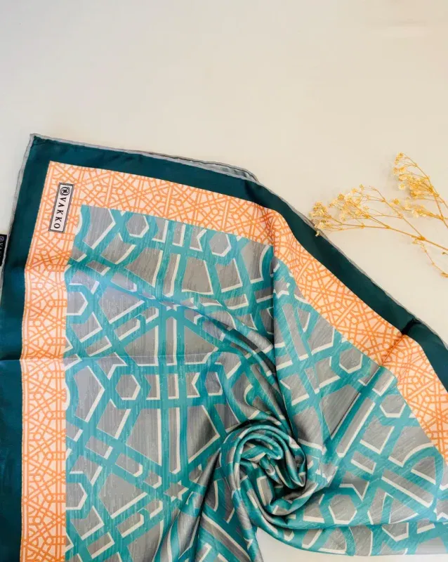 Geometrik Desen Vakko Twill Eşarp 77008 – Turkuaz