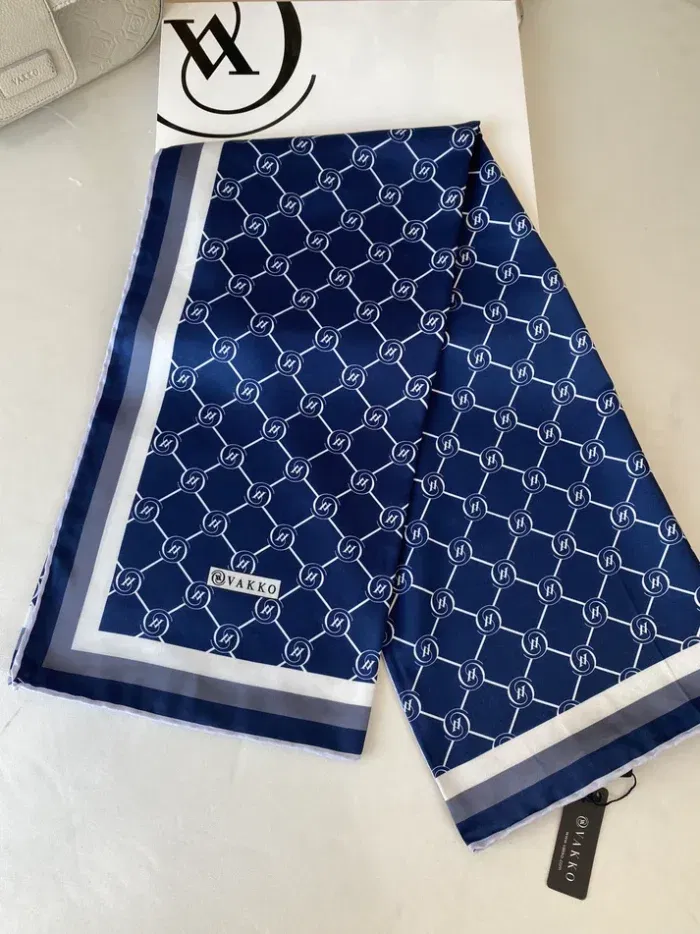 Vakko Monogram Twill Eşarp 44130 - Lacivert
