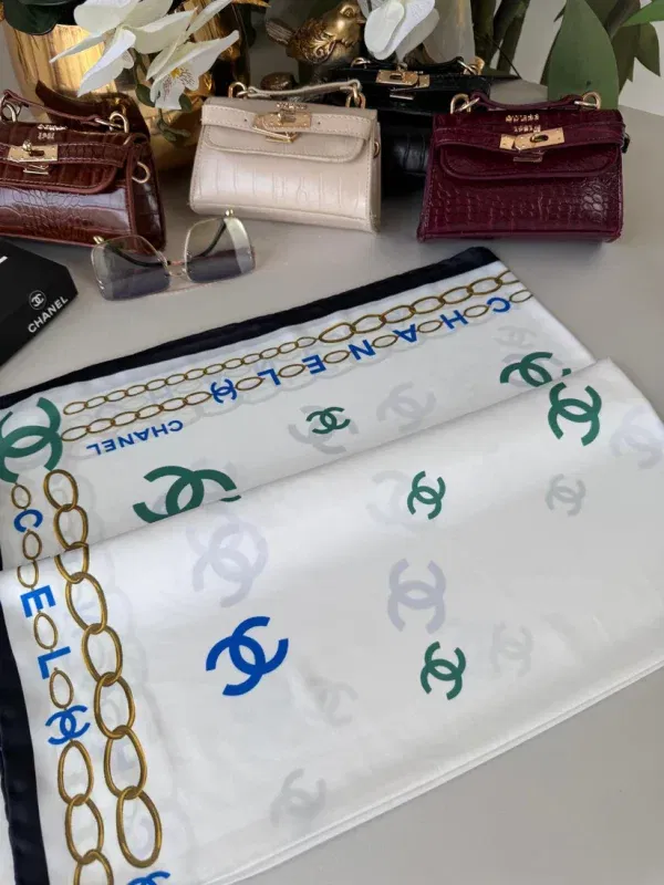 Chanel Saten İpek Eşarp 44124 – Saks