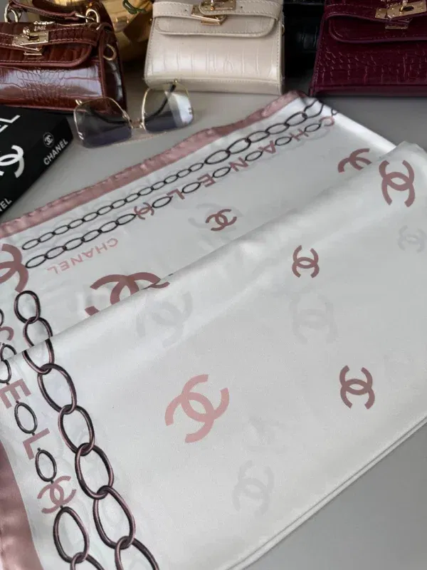 Chanel Saten İpek Eşarp 44124 – Japon Kirazı