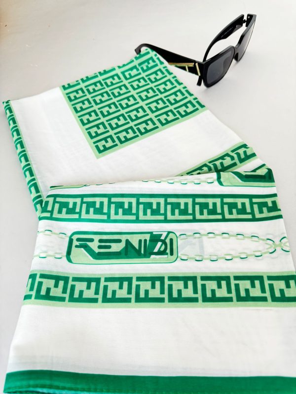Fendi İpeksi Eşarp 241351 – Benetton