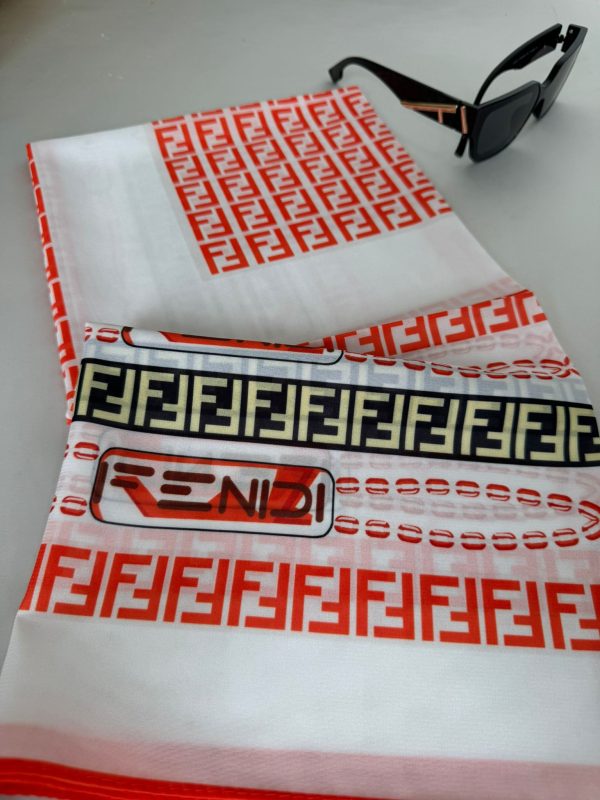 Fendi İpeksi Eşarp 241351 – Turuncu