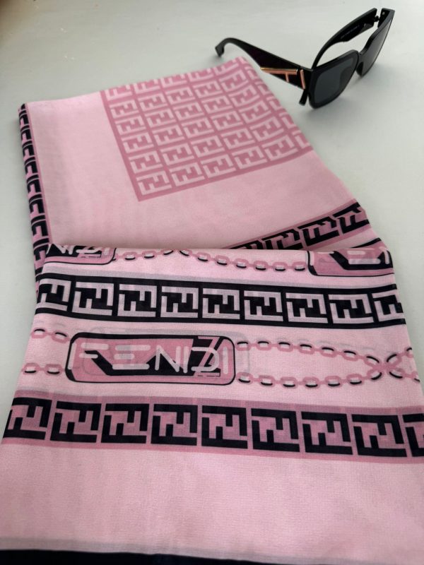 Fendi İpeksi Eşarp 241351 – Pembe