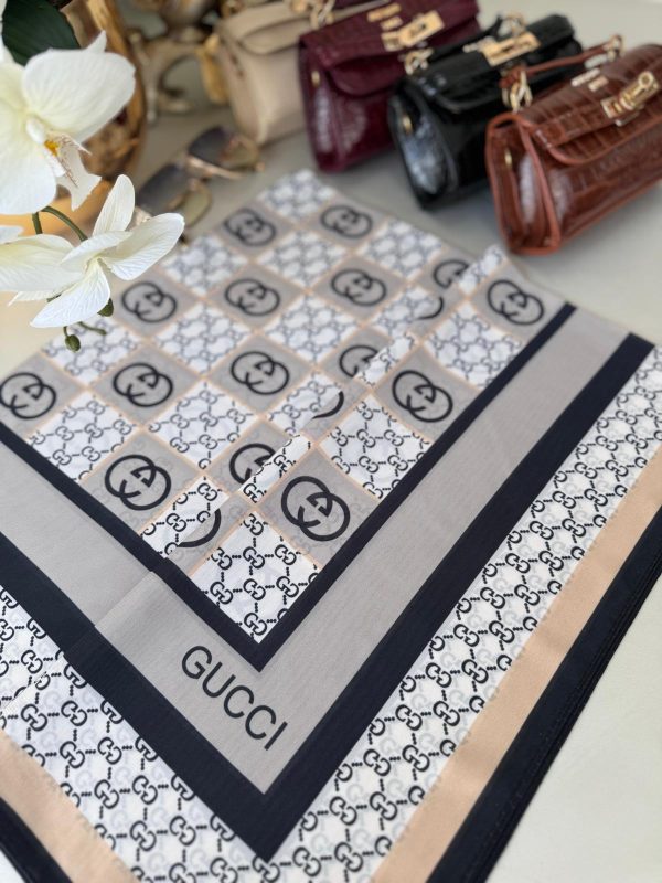 Gucci Krep İpek Eşarp 44125 – Vizon