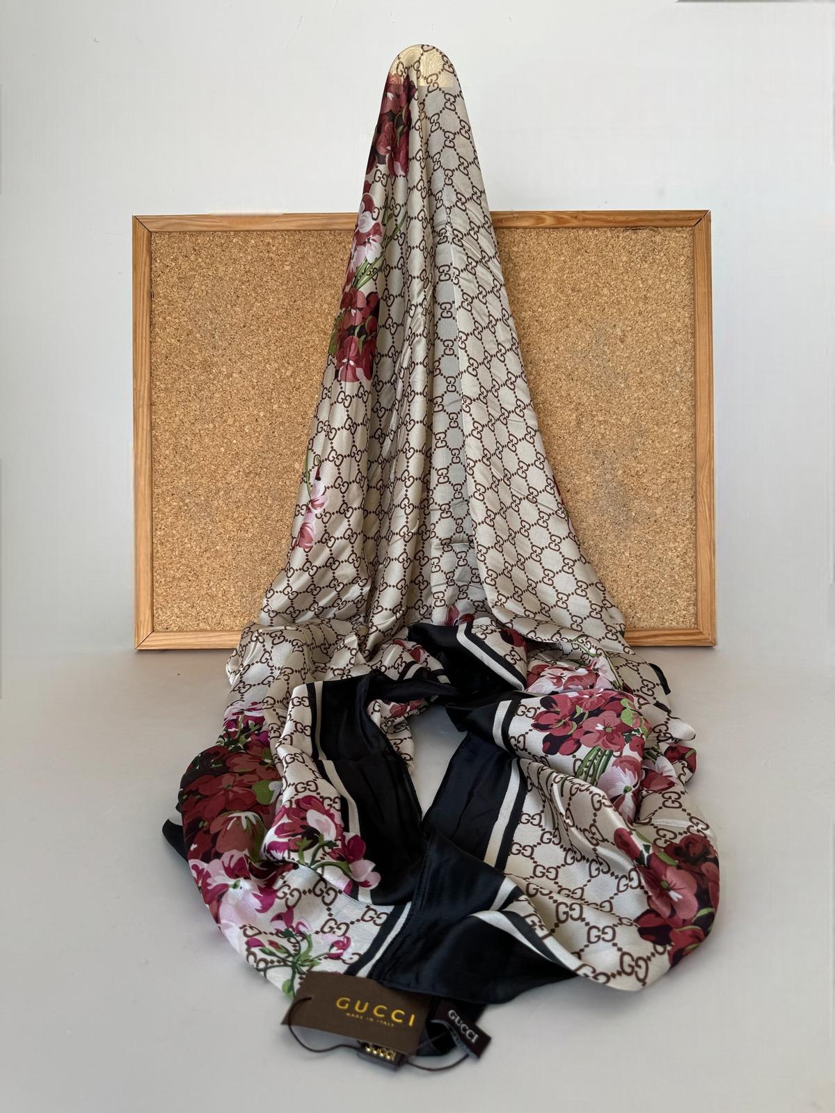 Gucci Monogram İthal Vual İpek Şal 014461 - Siyah
