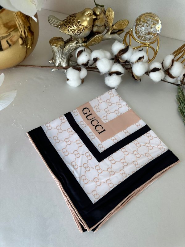 Gucci İpeksi Eşarp 74852 – Latte