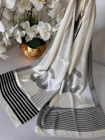 Chanel İthal Vual İpek Şal 014461 - Ekru