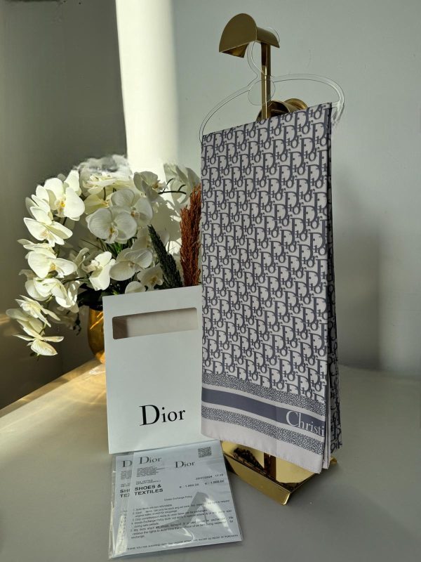 Dior Marka Şal 61441 – Gri
