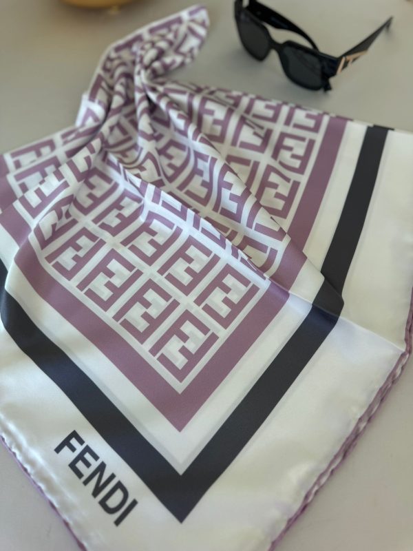 fendi twill eşarp – pudra