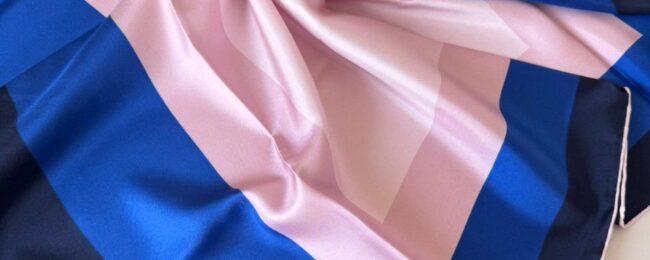 COLOR PLUS KARE DESEN %100 İPEK EŞARP 19011998 - Lacivert