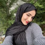 Qoza Desen İpeksi Jakar Şal - Siyah