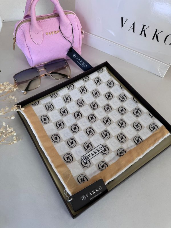 Vakko Dama Desen Pamuk Soft Eşarp 63411 – Gold