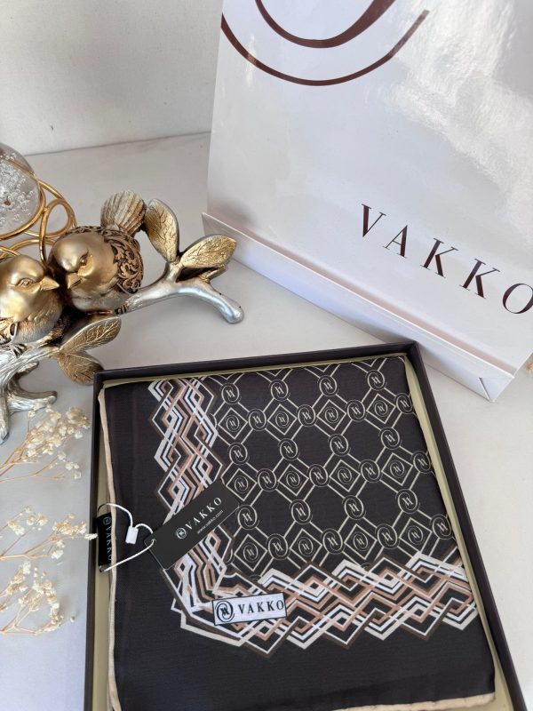 Vakko Şerit Desen Pamuk Soft Eşarp 14589 – Haki