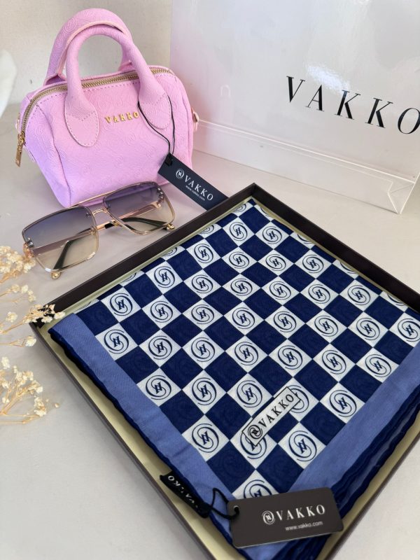 Vakko Dama Desen Pamuk Soft Eşarp 63411 – Lacivert