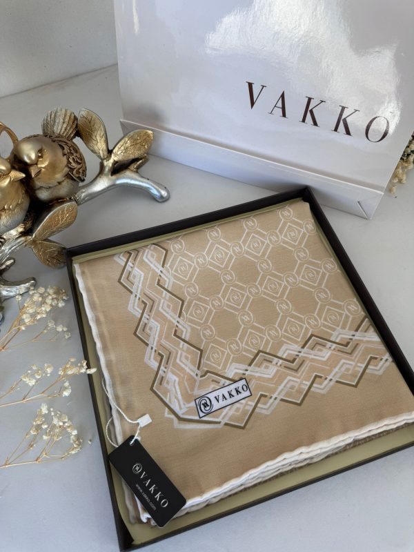 Vakko Şerit Desen Pamuk Soft Eşarp 14589 – Latte