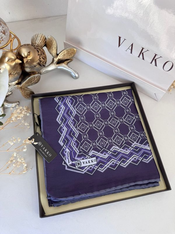 Vakko Şerit Desen Pamuk Soft Eşarp 14589 – Mürdüm
