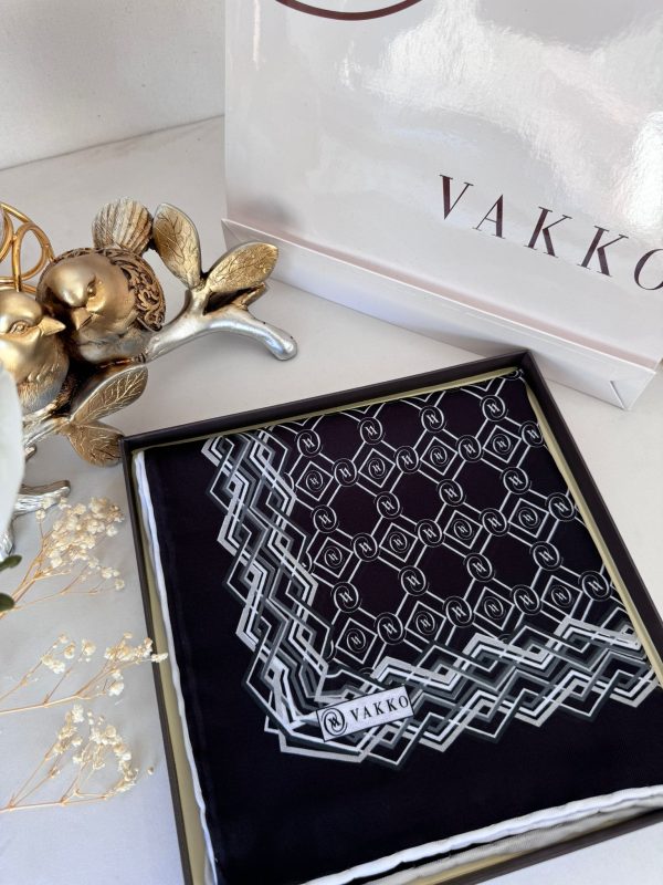Vakko Şerit Desen Pamuk Soft Eşarp 14589 – Siyah