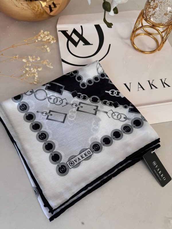 Vakko Zincir Desen Soft Eşarp 610146 – Siyah Gri