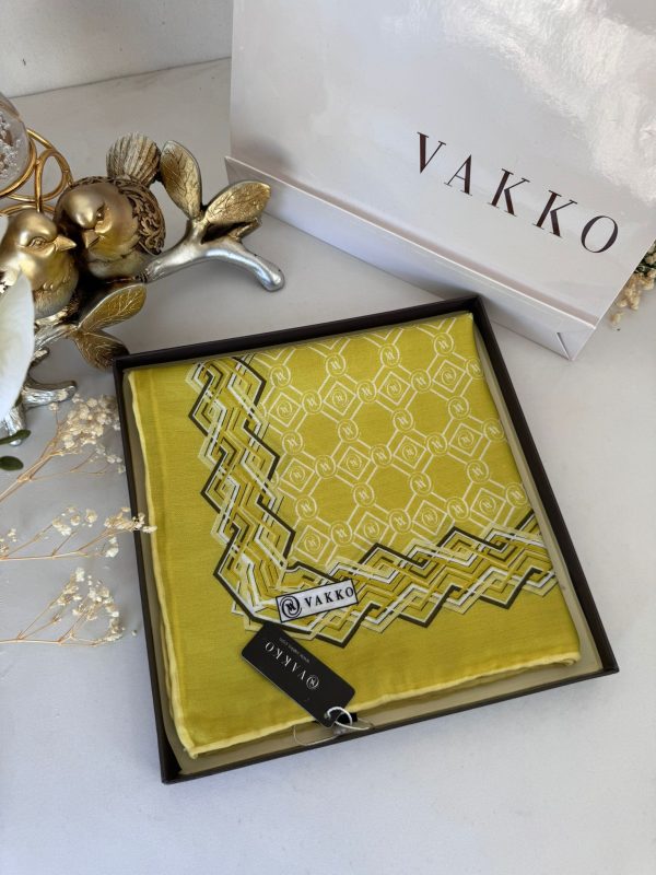Vakko Şerit Desen Pamuk Soft Eşarp 14589 – Yağ Yeşili