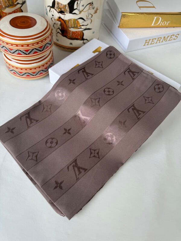 Lv Jakar Şal 44145 – Mocha
