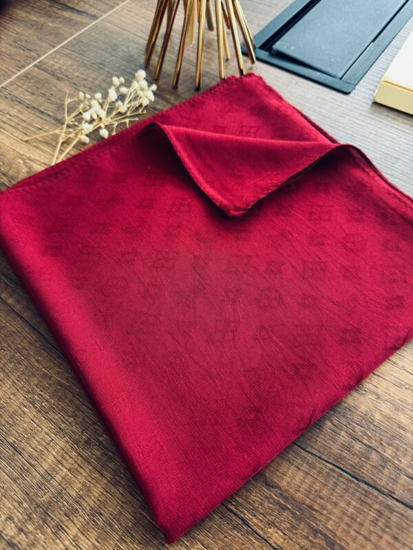 LV Krep Kraş Jakar Eşarp 50971 – Bordo