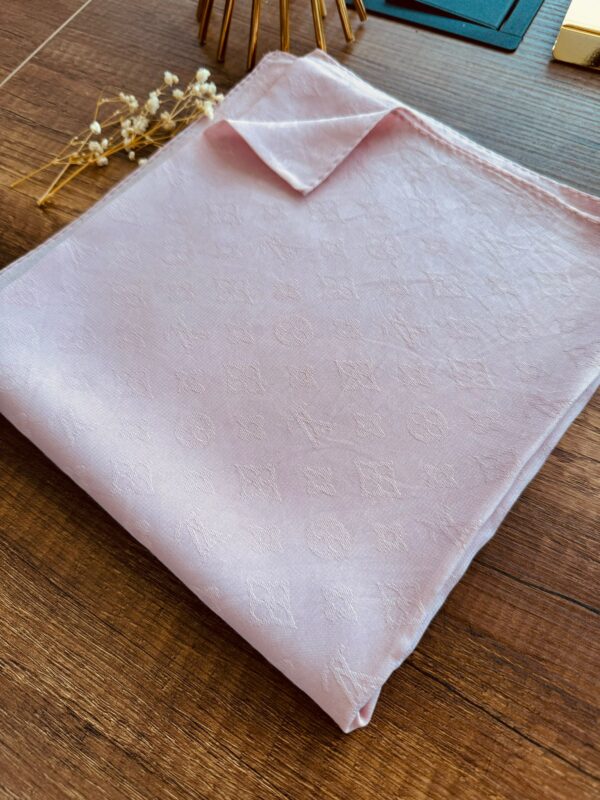 LV Krep Kraş Jakar Eşarp 50971 – Toz Pembe