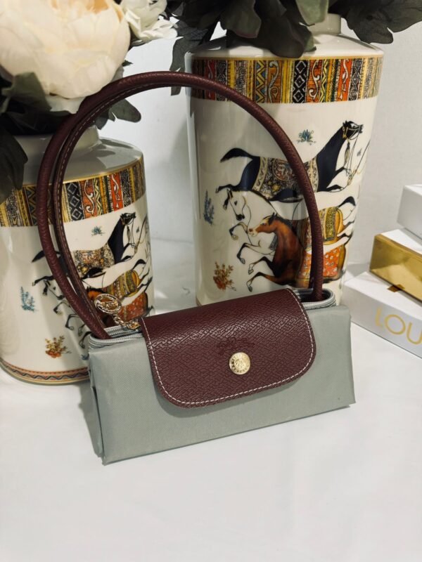 Longchamp Orta Boy Çanta – Soft Yeşil (3 Numara)