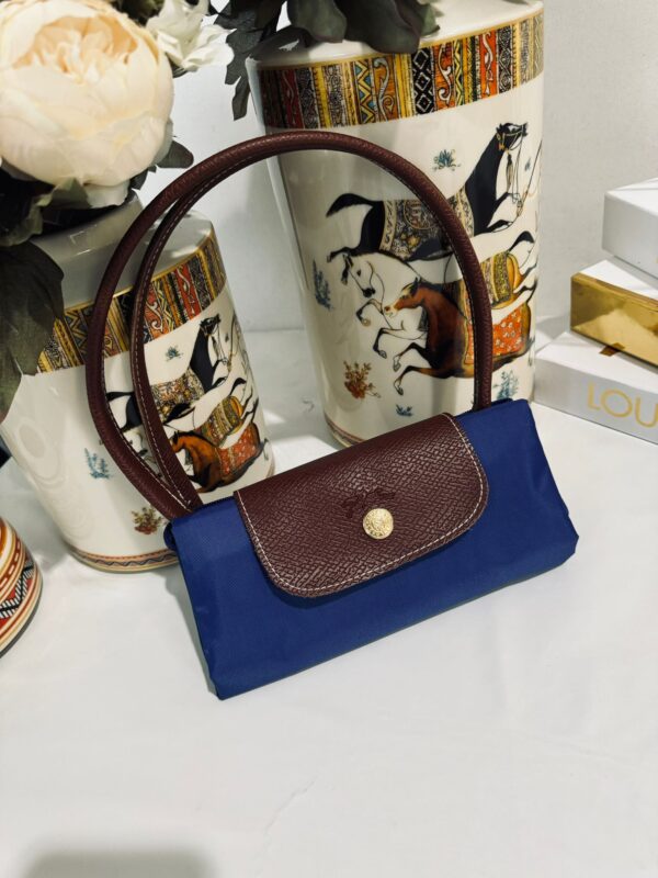 Longchamp Orta Boy Çanta – Saks (3 Numara)