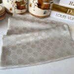 Vakko Desen Monogram İpeksi Şal 441044 - Bej