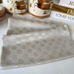 Vakko Desen Monogram İpeksi Şal 441044 - Çakıl Taşı