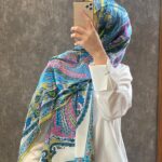 İthal Etro Yeni Sezon İthal Etnik Desen Vual İpek Şal 10041 - Yağ Yeşili