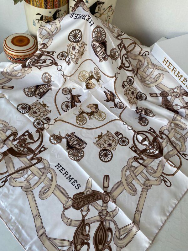 Hermes Twill Eşarp 10046 – Bej
