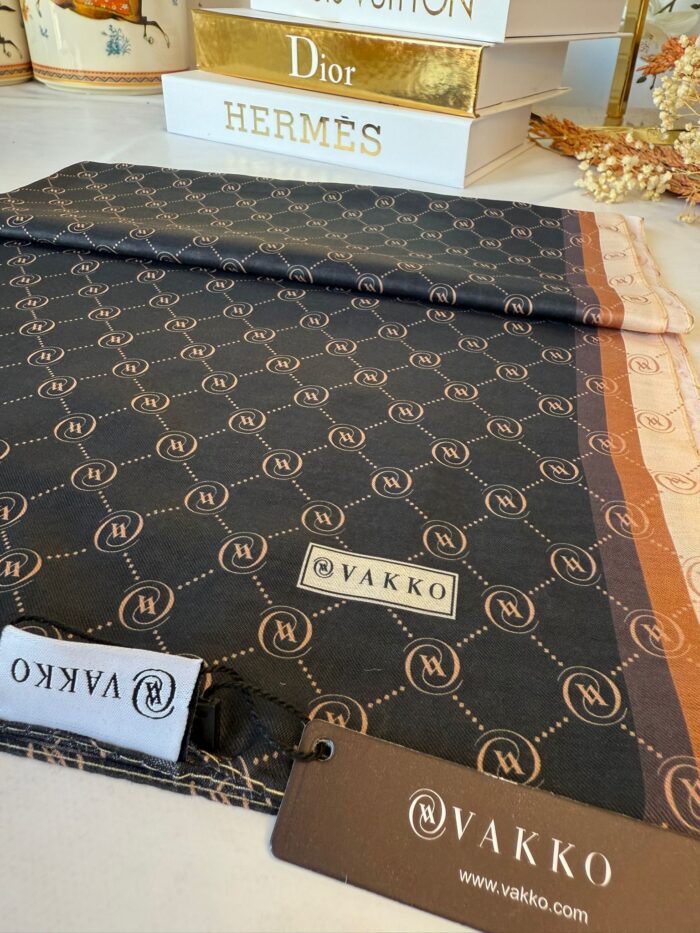 Vakko Monogram Desen Pamuk İpeksi Şal  456456 - acı kahve - Görsel 2