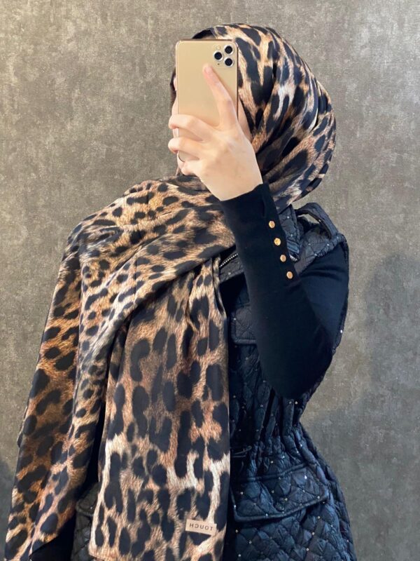 Leopar Desen Pamuk İpek Şal 44110 – Kahve